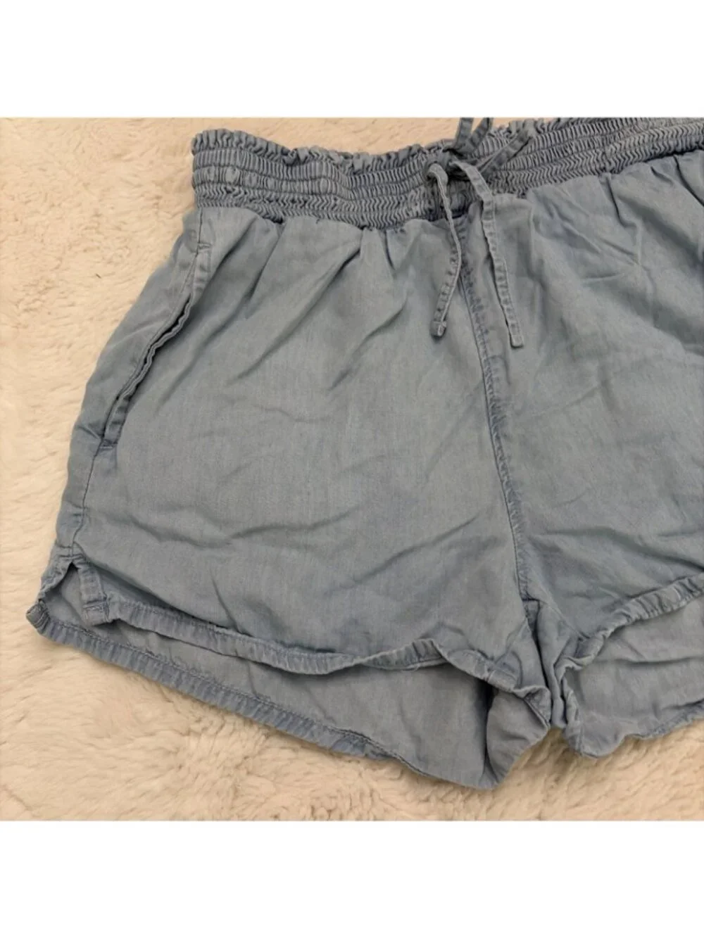 So Goods For Life Girls Blue Chambray Beachy Shorts Small High Rise